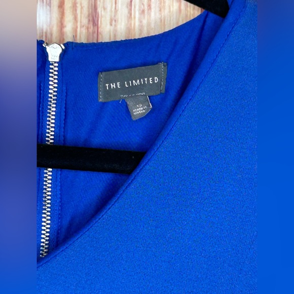 The Limited Sheath Dress Size 12 Royal Blue Princess Seams Sleeveless - Picture 2 of 6